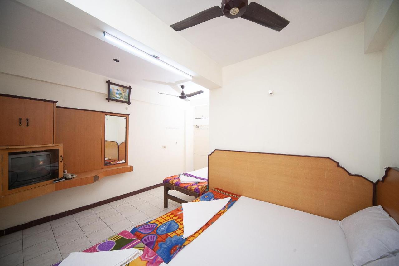 Spot On 38565 Hotel Surya Thiruvengadam St Chennai Dış mekan fotoğraf